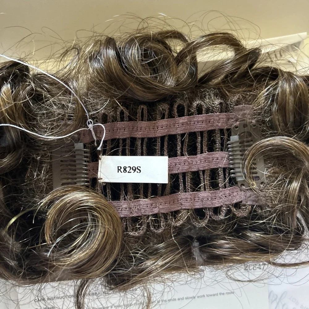 Raquel Welch Transformations Hair Topper R829S Whimsy Glazed Hazelnut Top Piece‎
